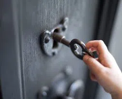 City Locksmith Store Commerce City, CO 303-481-7930 - 14-Unlock-Door